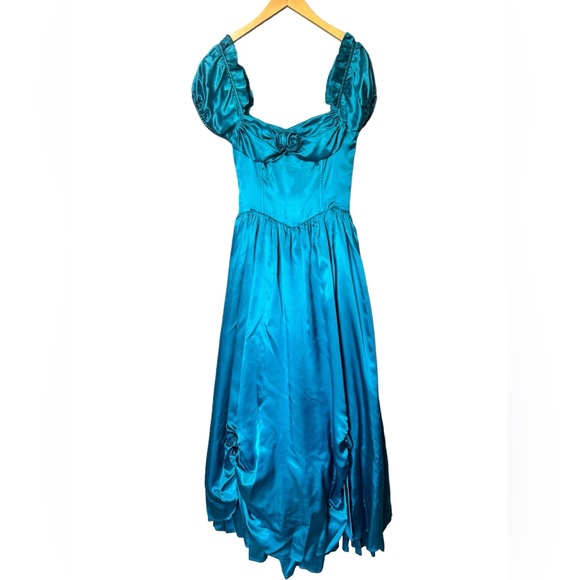 1960s Gunne Sax Romantic Renaissance Bridal Collection Tooled Satin Dress - Picture 2 of 11